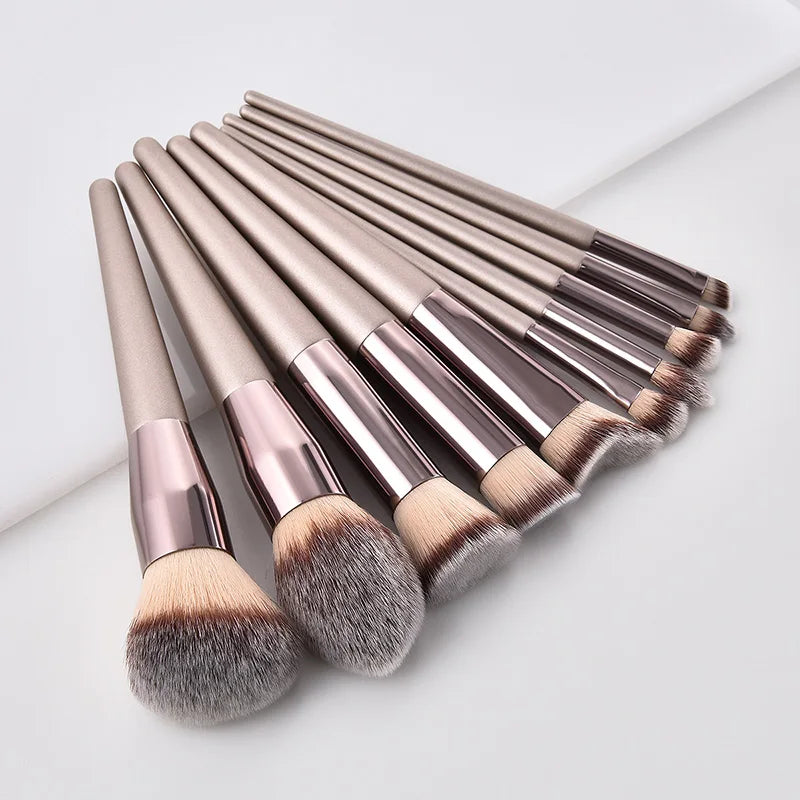 ✨ Luxe Glow Brush Kit