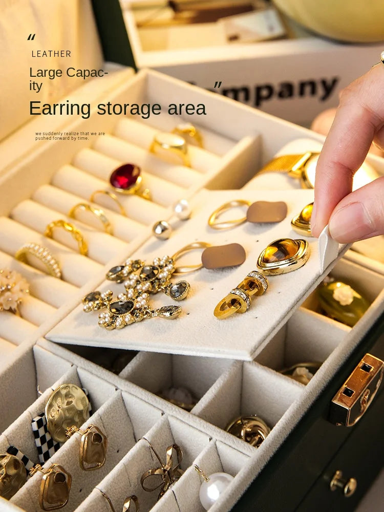 ✨ Elara – Where Your Jewellery Rests in Elegance