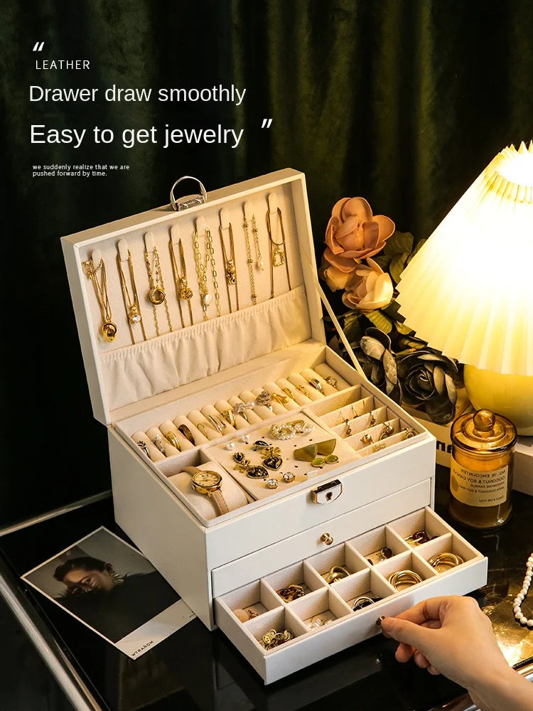 ✨ Elara – Where Your Jewellery Rests in Elegance