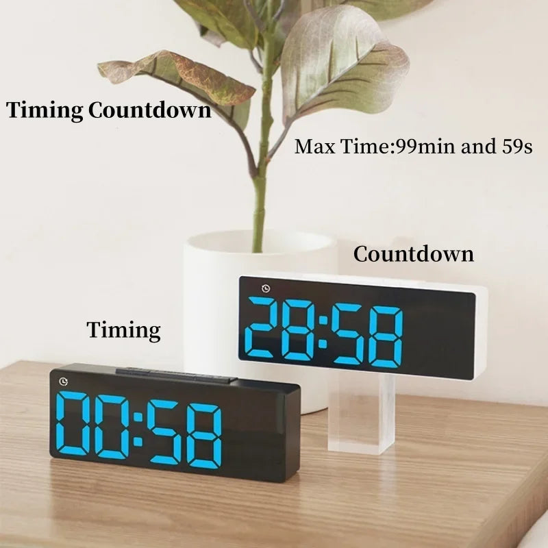 π DreamLite Clock