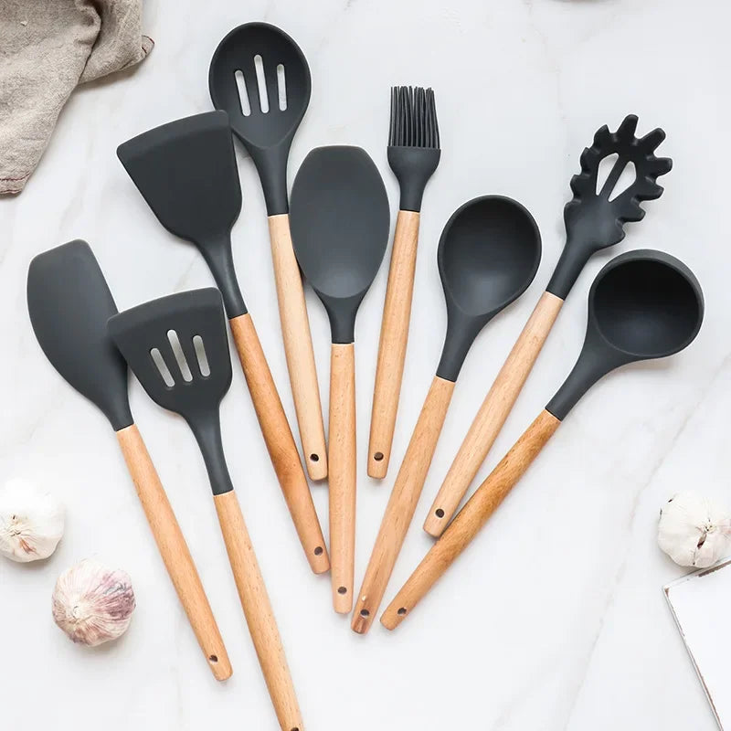 🍽Gourmet Touch – Silicone Kitchen Utensil Set (12 Pieces)
