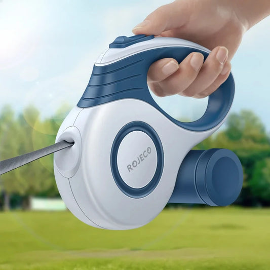 Flexible Walk: The Automatic Retractable Lead for Dogs of All Sizes
